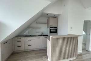 Teilmöbelierte Dachgeschosswohnung mit Dachterasse – Börnestr. 9, 40211 Stadtmitte, Düsseldorf – Vorschaubild 11