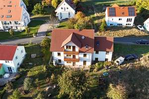 Mehrfamilienhaus mit vier Wohneinheiten