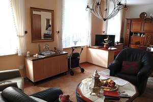 Wohnhaus mit Garage und Entwicklungspotential im Herzen von Krefeld zu verkaufen. – Die vollständige Adresse der Immobilie erhältst du vom Anbieter., 47799 Cracau, Krefeld – Vorschaubild 9