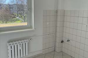 Wohnung mit Balkon sucht Nachmieter // 2.OG Wohnung 1 – Lutonstr. 5, 38444 Detmerode, Wolfsburg – Vorschaubild 3
