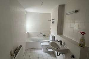 2 Zimmer Wohnung in beliebter Wohnlage ab SOFORT!! – Dr.-Linnert-Ring 88, 90473 Langwasser Südwest, Nürnberg – Vorschaubild 3