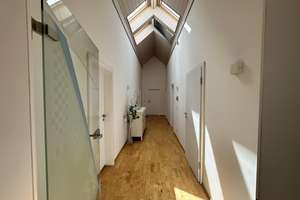 A+ Familienhaus mit Wärmepumpe, PV-Anlage & 1.355 m² Grundstück im Landkreis Dachau – Die vollständige Adresse der Immobilie erhältst du vom Anbieter., 86567 Hilgertshausen-Tandern – Vorschaubild 7