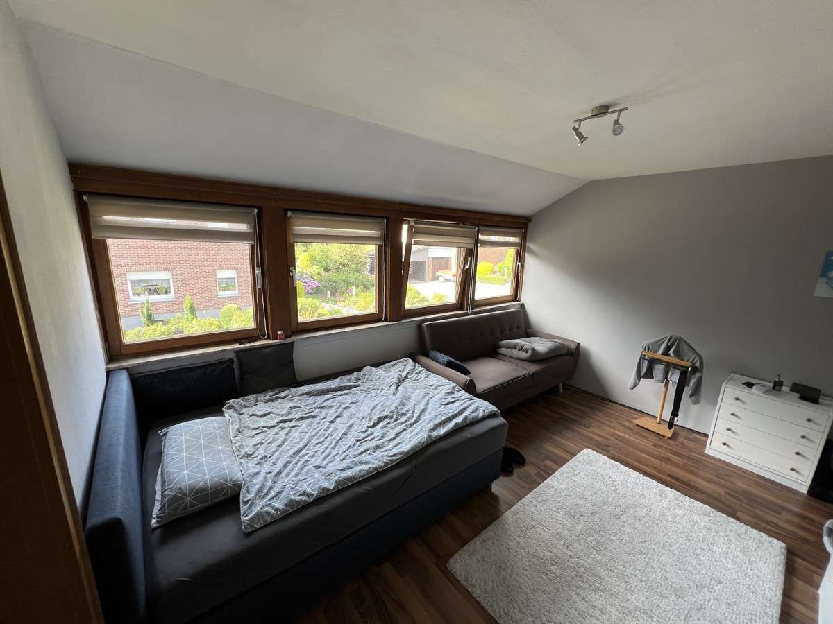 Immobilie in Hüllhorst - Idyllisches Mehrfamilien- / Mehrgenerationenhaus - Bild 10