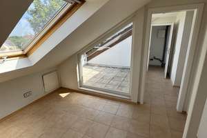 Helle 2Zi Whg mit EBK und Loggia / Bright 2 room  top floor apartment w Loggia – Heuerstraße 53, 55129 Hechtsheim, Mainz – Vorschaubild 16