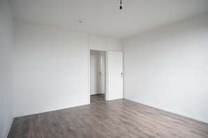 Top 3-Raum-Wohnung mit Balkon + Aufzug + Stufenloser Zugang! – Möhlenkampstraße 4, 47139 Beeck, Duisburg – Vorschaubild 5