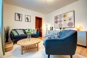 MÖBLIERT - EIN GUTER START - Schöne Wohnung mit Balkon