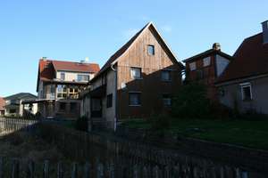 Einfamilienhaus mit Wintergarten und Kaminofen – Die vollständige Adresse der Immobilie erhältst du vom Anbieter., 98631 Grabfeld – Vorschaubild 2