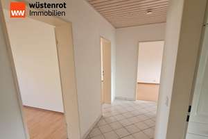 Schöne helle 3-Zi.-Wohnung: Balkon, großer Keller, PKW-Stellplatz, Luftwärmepumpe, gepfl. Anlage! – Die vollständige Adresse der Immobilie erhältst du vom Anbieter., 38108 Hondelage, Braunschweig – Vorschaubild 4
