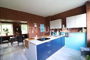 Salzgitter-Bad- NORD: Doppelhaushälfte, 7 Zimmer 140 m² großer Garten, 190.000 EUR VB – Salzgitter – Vorschaubild 8