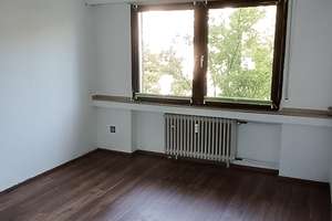 Viel Platz für den Alltag in dieser 3-Zimmer-Wohnung in Düsseldorf – Ickerswarder Straße 202, 40589 Himmelgeist, Düsseldorf – Vorschaubild 6