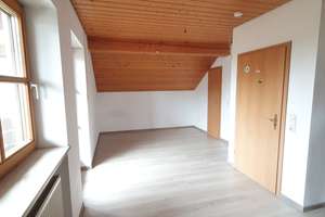 Schönes, behagliches Reiheneckhaus in Hengersberg – Die vollständige Adresse der Immobilie erhältst du vom Anbieter., 94491 Hengersberg – Vorschaubild 6