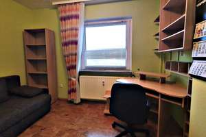 Möbliertes 12-m²-Zimmer in 3-Zimmer-WG – Bremen-Sebaldsbrück