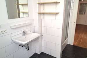 Stuttgart- Süd - Große 3 Zimmer Altbau-Wohnung mit Balkon – Die vollständige Adresse der Immobilie erhältst du vom Anbieter., 70199 Heslach, Stuttgart – Vorschaubild 18