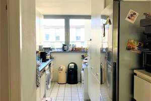 Moderne gepflegte 2-Zimmer-Wohnung mit Balkon und EBK in Düsseldorf-Golzheim – Am Bonneshof 7, 40474 Golzheim, Düsseldorf – Vorschaubild 13