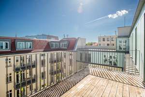 Bezugsfreies Penthouse Berlin-Mitte I 2 Terrassen, Weitblick I nahe Bundestag I Gestaltungspotenzial – Die vollständige Adresse der Immobilie erhältst du vom Anbieter., 10117 Mitte (Ortsteil), Berlin – Vorschaubild 7