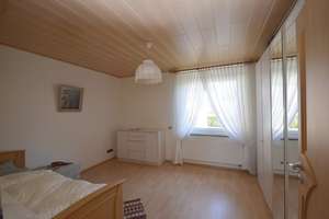 Gepflegter Winkelbungalow mit großer Tiefgarage auf 571m² Eigentumsgrundstück in Königslutter – Die vollständige Adresse der Immobilie erhältst du vom Anbieter., 38154 Königslutter am Elm – Vorschaubild 7