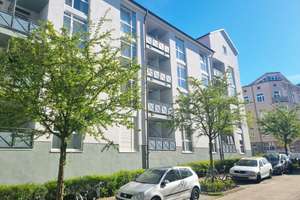 Zentrale Lage in der Rostocker-Innenstadt 1-Raum-Wohnung mit Balkon inkl. TG-Stellplatz – Augustenstr. 62, 18055 Stadtmitte, Rostock – Vorschaubild 2