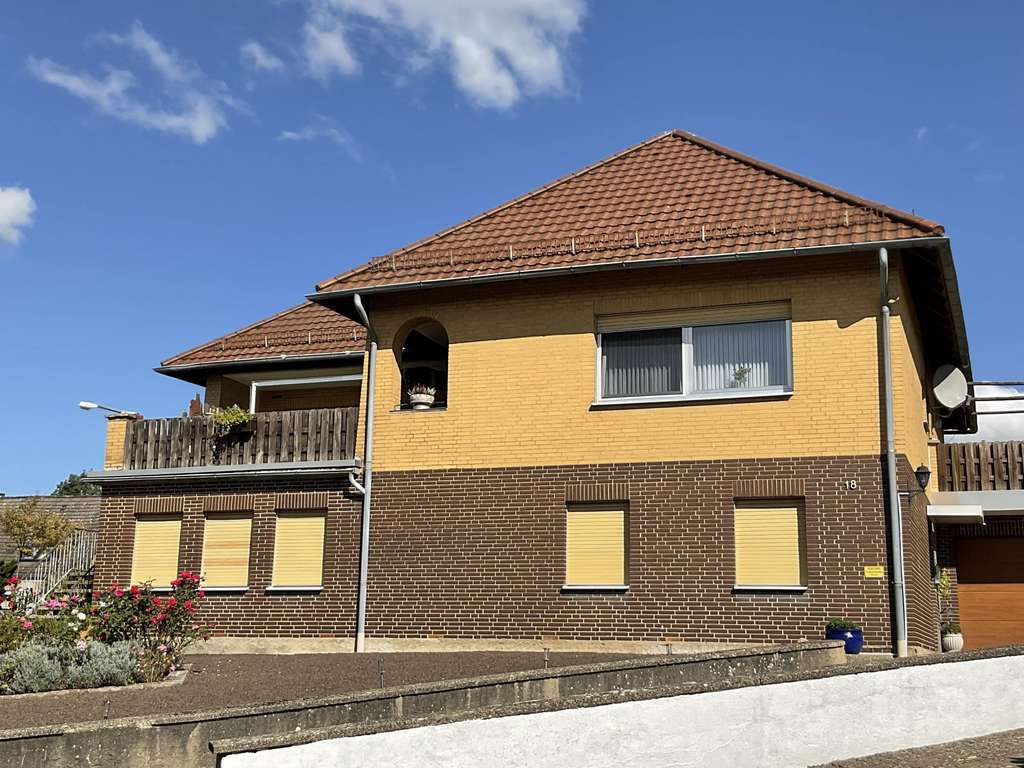 Immobilie in Duingen - Weenzen: Viel Platz im EFH mit Einliegerwohnung! - Bild 1