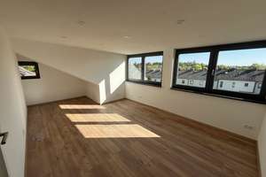 Sonnige 3,5 Maisonettewohnung  – In der Halde 101, 71063 Sindelfingen – Vorschaubild 3