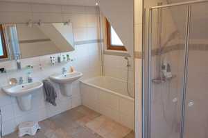 Gepflegtes 5-Zimmer-Haus mit EBK in Bad Wildbad – Calw (Kreis) – Vorschaubild 6