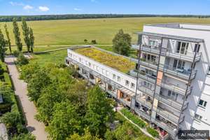 Raum zum Atmen: 4-Zimmer Maisonette-Wohnung im grünen Münchner Norden, Milbertshofen – Die vollständige Adresse der Immobilie erhältst du vom Anbieter., 80937 Am Hart, München – Vorschaubild 1