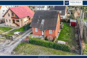 **Ein Haus zum Verlieben** – Charmantes Einfamilienhaus mit Wohlfühlcharakter – Berlin – Vorschaubild 1