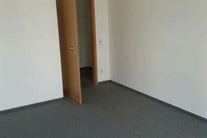 Gemütliche 2-Zimmer mit Dusche in beliebter Lage! TG mgl.!  – Olbernhauer Straße 16-18, 9125 Altchemnitz, Chemnitz – Vorschaubild 4