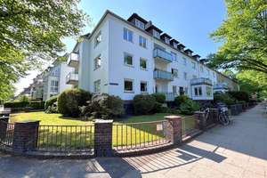 Eilbek: Großzügig Wohnen - 2 Zi. + Wohnküche + Balkon