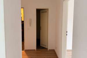 schöne 3-Zimmerwohnung mit Balkon in Wuppertal-Wichlinghausen – Marklandstraße 166, 42279 Oberbarmen, Wuppertal – Vorschaubild 5