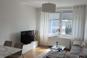 ***EINZIEHEN UND WOHLFÜHLEN - TOLLE 3 ZIMMER WOHNUNG MIT EINBAUKÜCHE UND BALKON***
