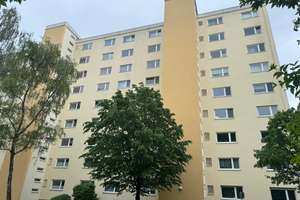 3-Zimmer-Obergeschosswohnung in München - Stadtteil Bogenhausen - zu verkaufen! – Die vollständige Adresse der Immobilie erhältst du vom Anbieter., 81927 Englschalking, München – Vorschaubild 3