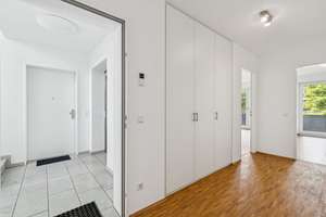 Großzügige 4-Zimmer-Wohnung mit 2 Balkonen – Die vollständige Adresse der Immobilie erhältst du vom Anbieter., 40547 Oberkassel, Düsseldorf – Vorschaubild 14