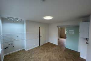 Gepflegtes Mehrgenerationenhaus, 6 WE, als Kapitalanlage oder Eigennutzung, Citynah, Ausbaureserve – Oberhausen – Vorschaubild 11