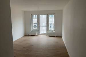 Komplett renovierte 40 m² Wohnung in zentraler Lage von Kiel – bezugsfrei ab sofort – Elisabethstr. 58-60, 24143 Gaarden-Ost, Kiel – Vorschaubild 2