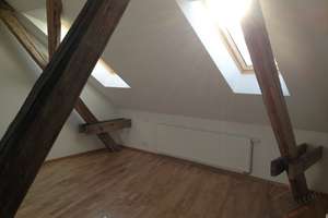 Charmante "loftige" DG-Wohnung mit Dachterrasse  und Gartenanteil in Bahnhofsnähe – Die vollständige Adresse der Immobilie erhältst du vom Anbieter., 86152 Stadtjägerviertel, Augsburg – Vorschaubild 9