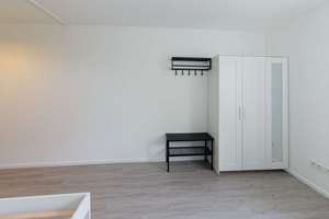"Charmantes Appartement mit Pantryküche, teilmöbliert – Münster-Nienberge" – Die vollständige Adresse der Immobilie erhältst du vom Anbieter., 48161 Nienberge, Münster – Vorschaubild 2