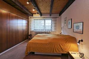 STILVOLLER BUNGALOW ... MAXIMALE PRIVATSPHÄRE ... PHOTOVOLTAIK ... SONNENGARTEN – Die vollständige Adresse der Immobilie erhältst du vom Anbieter., 41069 Holt, Mönchengladbach – Vorschaubild 11