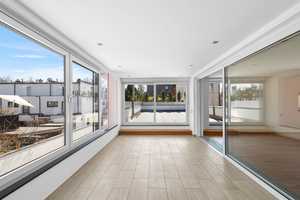 Bestlage: Architektenvilla im 
Bauhausstil mit 5 TG-Plätzen! – Regensburg – Vorschaubild 34