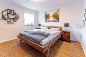 - Hochwertige und moderne 4-Zimmer Wohnung mit Privatgarten und Südterrasse -  SR-OST - – Die vollständige Adresse der Immobilie erhältst du vom Anbieter., 94315 Kernstadt, Straubing – Vorschaubild 8
