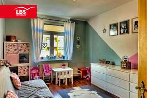 Schöne 3,5 Zimmer Wohnung mit eigenem Garten in Essen Steele  – Die vollständige Adresse der Immobilie erhältst du vom Anbieter., 45276 Steele, Essen – Vorschaubild 18