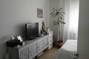 RESERVIERT 
Ohne Makler
Vollständig renovierte 3,5-Zimmer-Wohnung mit Balkon und EBK in Bochum – Bochum – Vorschaubild 2