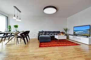 MÖBLIERT - UPTOWN - Urban möbliert Wohnen mit dörflichem Charme – Die vollständige Adresse der Immobilie erhältst du vom Anbieter., 70567 Möhringen-Mitte, Stuttgart – Vorschaubild 1