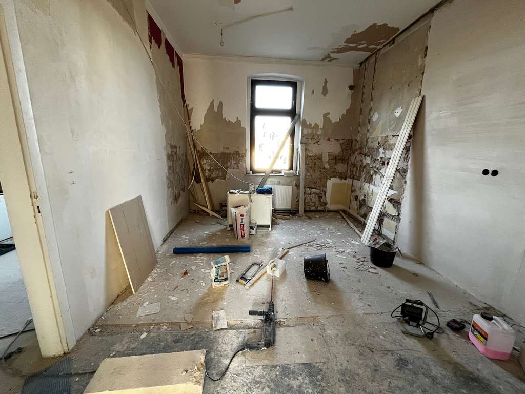 Immobilie in Gelsenkirchen - Sanierungsbedürftiges MFH mit hohem Mietsteigerungspotenzial - Bild 3