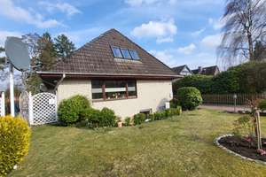 DIE GELEGENHEIT !!! "Großzügiges Mehrgenerationenhaus auf traumhaftem Grundstück in Quickborn-Heide – Die vollständige Adresse der Immobilie erhältst du vom Anbieter., 25451 Quickborn – Vorschaubild 2