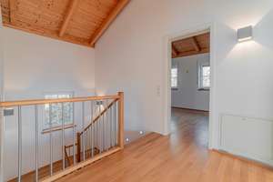 Wunderschöne Villa mit Einliegerwohnung – Die vollständige Adresse der Immobilie erhältst du vom Anbieter., 85614 Kirchseeon – Vorschaubild 18