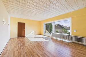 Usingen: Einfamilienhaus mit vermietetem Anbau! – Die vollständige Adresse der Immobilie erhältst du vom Anbieter., 61250 Usingen – Vorschaubild 5