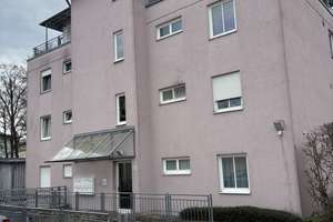 Zuhause mit 2 Zimmern in Augsburg-Pfersee