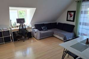 Waldtrudering; freundliche 2 Zi.- DG Wohnung – Am Eulenhorst 78, 81827 Waldtrudering, München – Vorschaubild 4