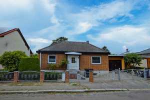 Gemütliches Einfamilienhaus in ruhiger Lage mit Garage – sofort bezugsfrei – Leipzig – Vorschaubild 1