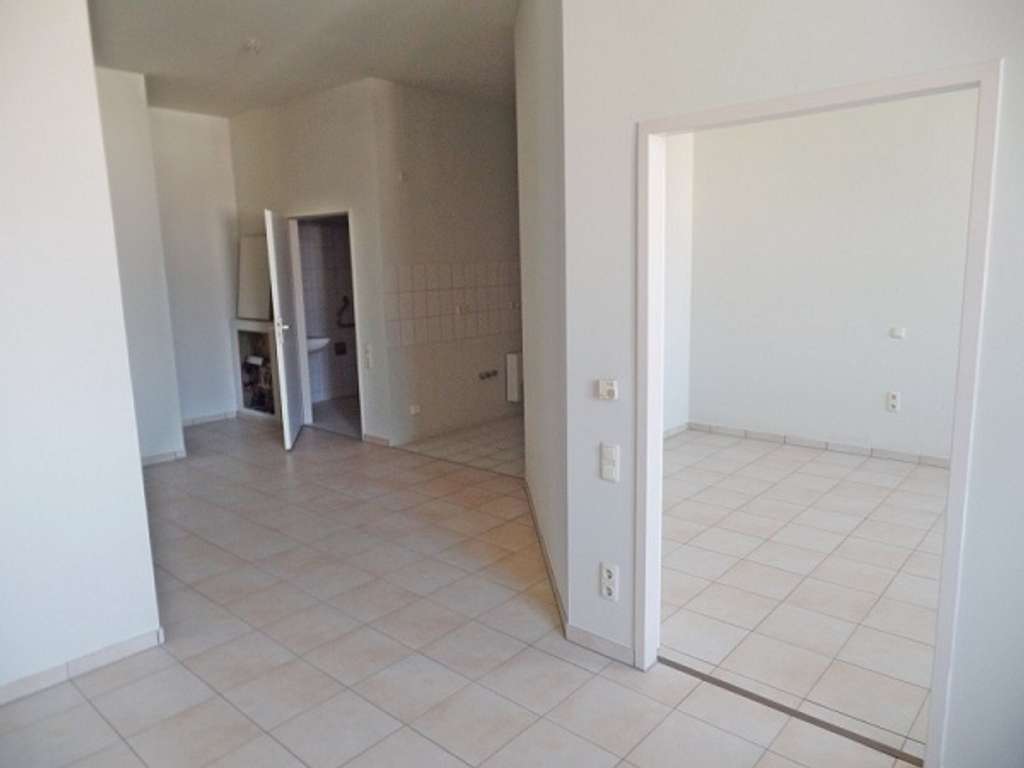 Immobilie in Neumark - 2-Raum-Wohnung -  alten- / behindertengerecht  - Bild 1